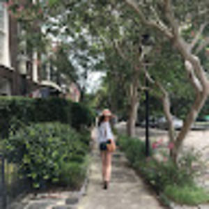 Meet your Posher, Caroline